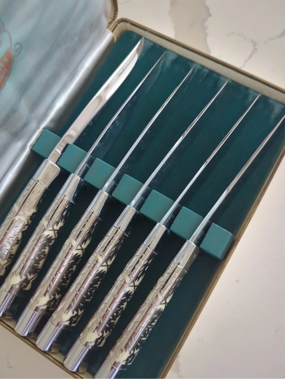 Vintage Set Of 6 Carvel Hall Cutlery Stainless Steel Steak Knives Original Box